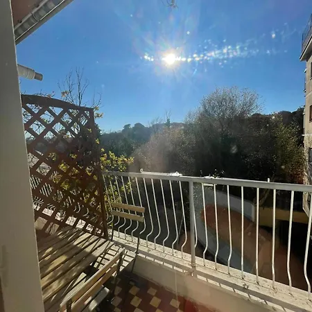 Saint Peter's House * ローマ